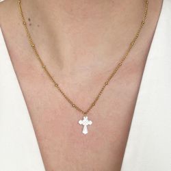 Collier croix nacre