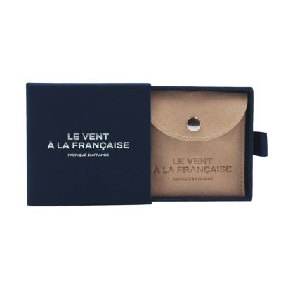 Chaque bracelet est présenté dans ce joli coffret bijou