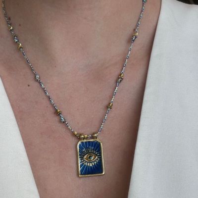 Collier scapulaire bleu oeil