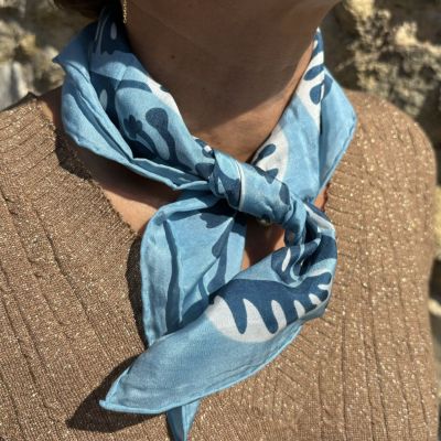 Les belles Vagabondes - mini foulard en soie de très belle qualité