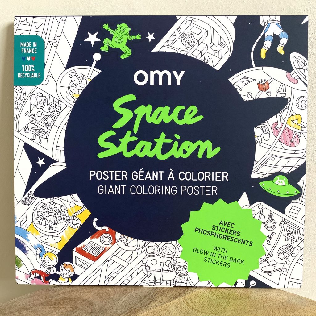 Omy - poster géant à colorier Space Station